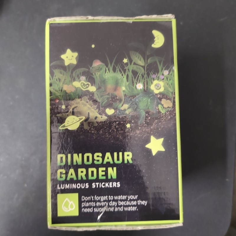 New LED Light-Up Dino World Terrarium Kit Complete with 3 Dinosaurs Stem gallery